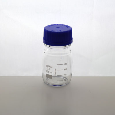 Flaska med blått lock för labb 100 ml